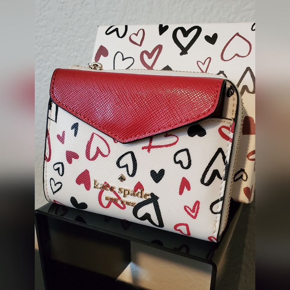 Kate Spade Staci Scribble Hearts Small Wallet w/ Card Case - Picture 2 of 12